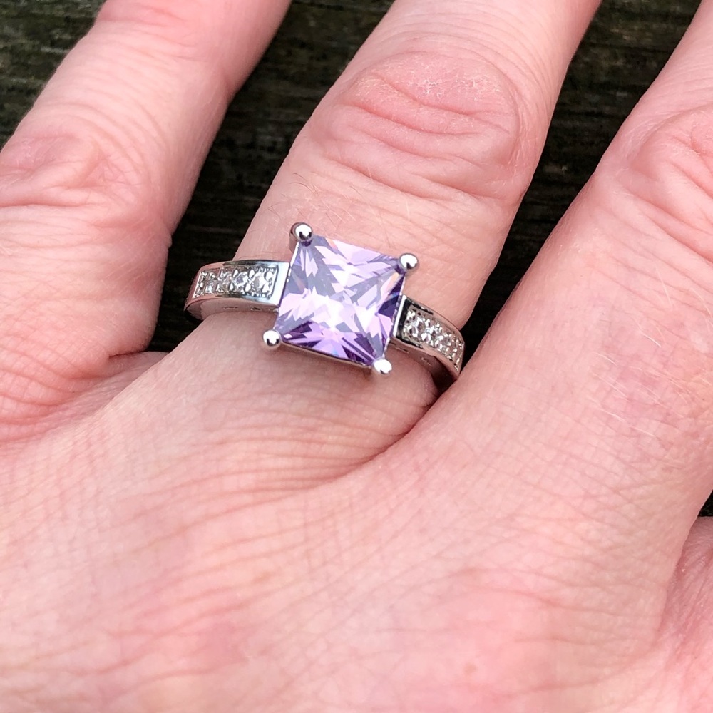 - Princess Purple Topaz Silver Ring SZ 7.5! NEW!